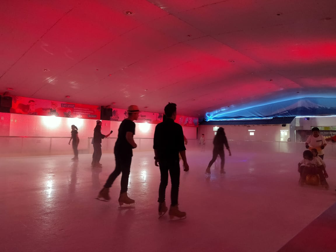 BISA - Bali Ice Skating Arena - Facilities